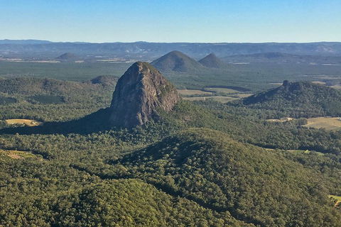 Deluxe Seaplane Tour Noosa To Glasshouse Adventure For 2 With Photobook - Pubs Sydney 3