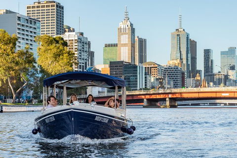 2-Hour Self-Drive Boat Hire On The Yarra River - Pubs Sydney 4