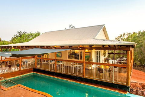 Wet Season Incredible Islands Tour - Horizontal Falls & Cygnet Bay Pearl Farm - Pubs Sydney 2