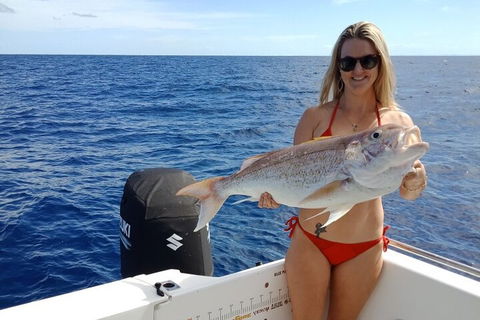 1/2 Day 5 Hour Offshore Fishing Charter - Pubs Sydney 0