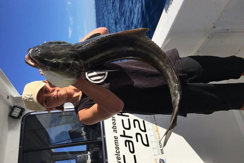 1/2 Day 5 Hour Offshore Fishing Charter - Pubs Sydney 3