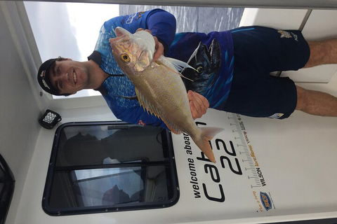 3/4 Day 7 Hour Offshore Fishing Charter - Pubs Sydney 0