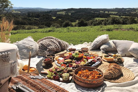 A Picnic In Byron Bay - Pubs Sydney 0