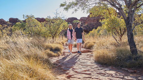 Kings Canyon Guided Rim Walk - Pubs Sydney 4