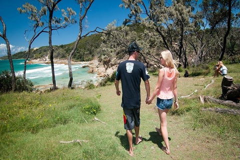 Full-Day Moreton Island 4x4 Sightseeing Tour - Pubs Sydney 4