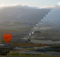 Hot Air Ballooning Tour from Cairns - Pubs Sydney