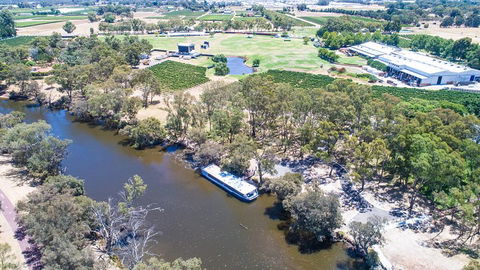 Swan Valley Gourmet Wine Cruise From Perth - Pubs Sydney 4