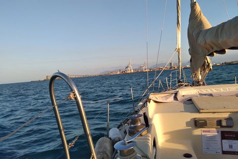 Townsville Small Group Early Morning Sailing Cruise Boat Tour Charter Hire - Pubs Sydney 2