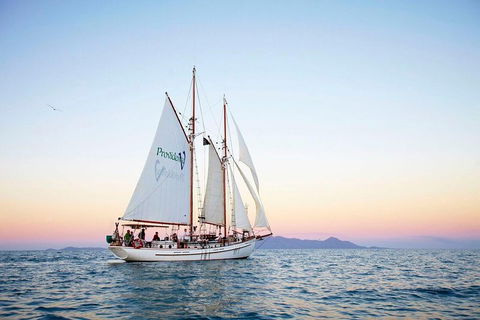 Fly & Sail Package (With Providence) - Pubs Sydney 1