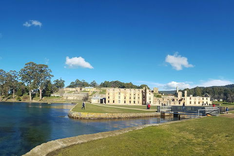 7-Day Super Value Tour Of Tasmania: Explore Tasmania's West And East Coasts - Pubs Sydney 4