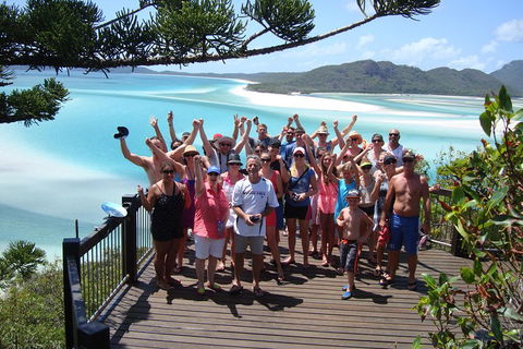 Whitehaven Beach And Hill Inlet | Awesome Beach BBQ | Family Friendly - Pubs Sydney 1