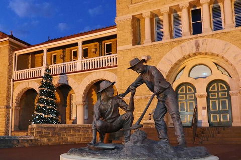 The Perth Mint: Guided Heritage Tour And Gold Pour - Pubs Sydney 3