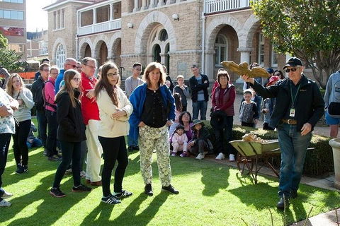 The Perth Mint: Guided Heritage Tour And Gold Pour - Pubs Sydney 4
