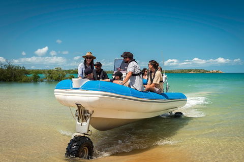 Cygnet Bay Explorer - Pubs Sydney 1