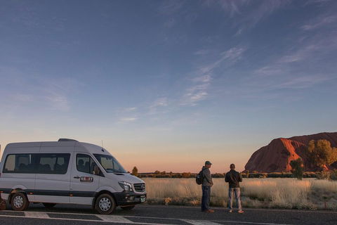Highlights Of Uluru Including Sunrise And Breakfast - Pubs Sydney 2