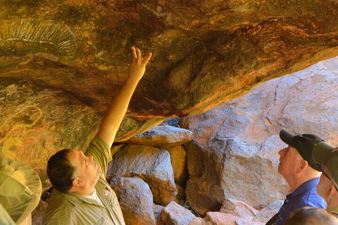 Uluru Small Group Tour Including Sunset - Pubs Sydney 1