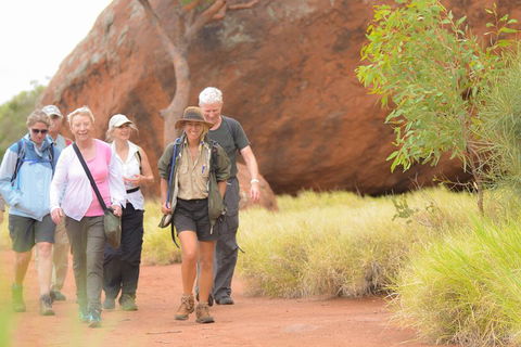 Full Uluru Base Walk At Sunrise Including Breakfast - Pubs Sydney 3