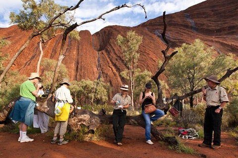 Full Uluru Base Walk At Sunrise Including Breakfast - Pubs Sydney 5