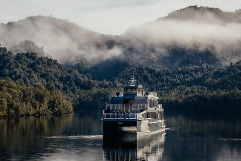 Strahan Day Trip By Air From Hobart Including A Gordon River Cruise - Pubs Sydney 1