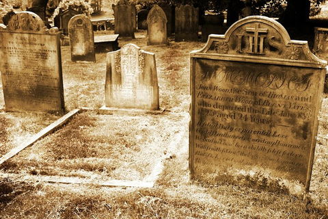 Southport Cemetery Paranormal Activity Tour QUEENSLAND - Pubs Sydney 0