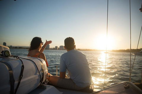 Gold Coast Sunset Cruise With Sparkling Wine & Nibbles Platter - Pubs Sydney 2