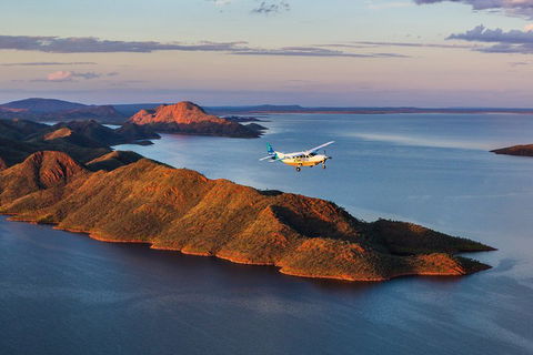 Bungle Bungle Scenic Flights, Domes & Cathedral Gorge Walk - Pubs Sydney 3