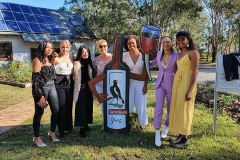A Full Day Hunter Valley Wine Tasting Tour With Lunch And Tasting Fee's Included - Pubs Sydney 3