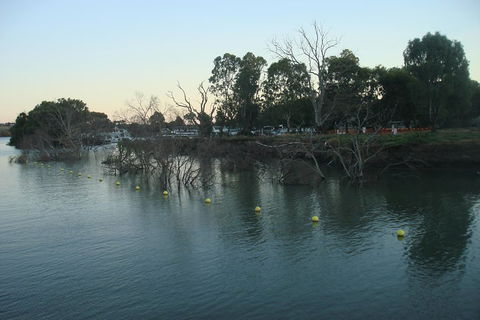 Adelaide Hills Tour With River Murray 3 Hour Lunch Cruise - Pubs Sydney 5