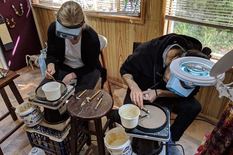 Opal Polishing Workshops In The Beautiful Blue Mountains - Pubs Sydney 3