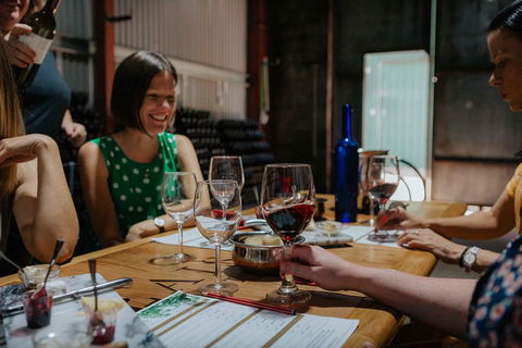 Central Pokolbin, Hunter Valley Hop-On And Hop-Off Bus - Pubs Sydney 2