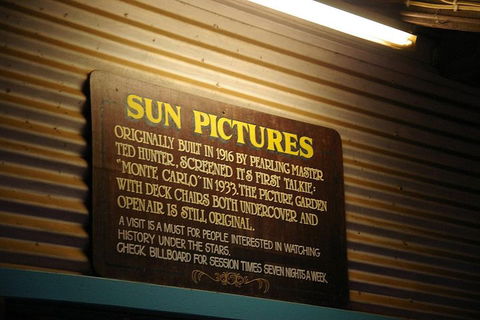 Enthralling Broome Self-Guided Audio Tour - Pubs Sydney 5