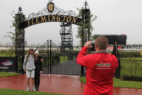 Half-Day Sports Lovers Bus Tour Of Melbourne With Tour Options - Pubs Sydney 0