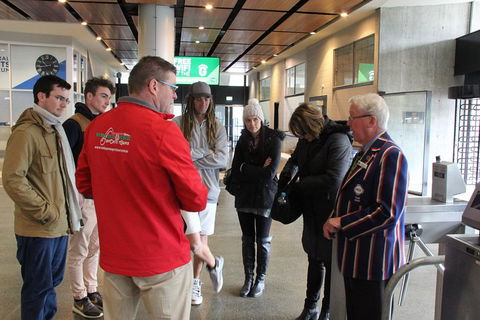 Half-Day Sports Lovers Bus Tour Of Melbourne With Tour Options - Pubs Sydney 5