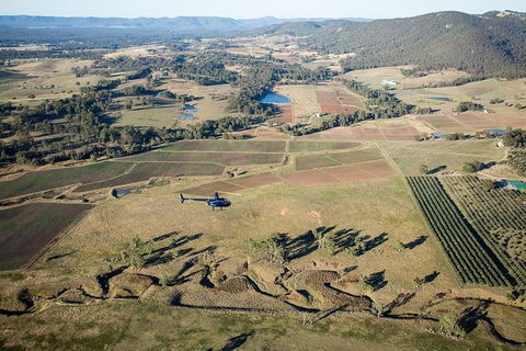 Private Helicopter Flight To Hunter Valley With A La Carte Lunch - For 2 - Pubs Sydney 5